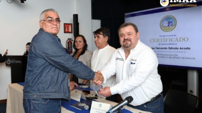 IMAA entrega Reconocimientos a la primera generacion del Seminario de Profesionalizacion del Transportista Publico del Estado de Sinaloa (6)